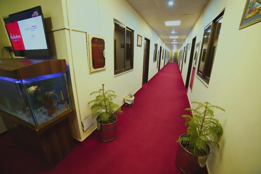 Hotel Red Line Islamabad Exterior photo